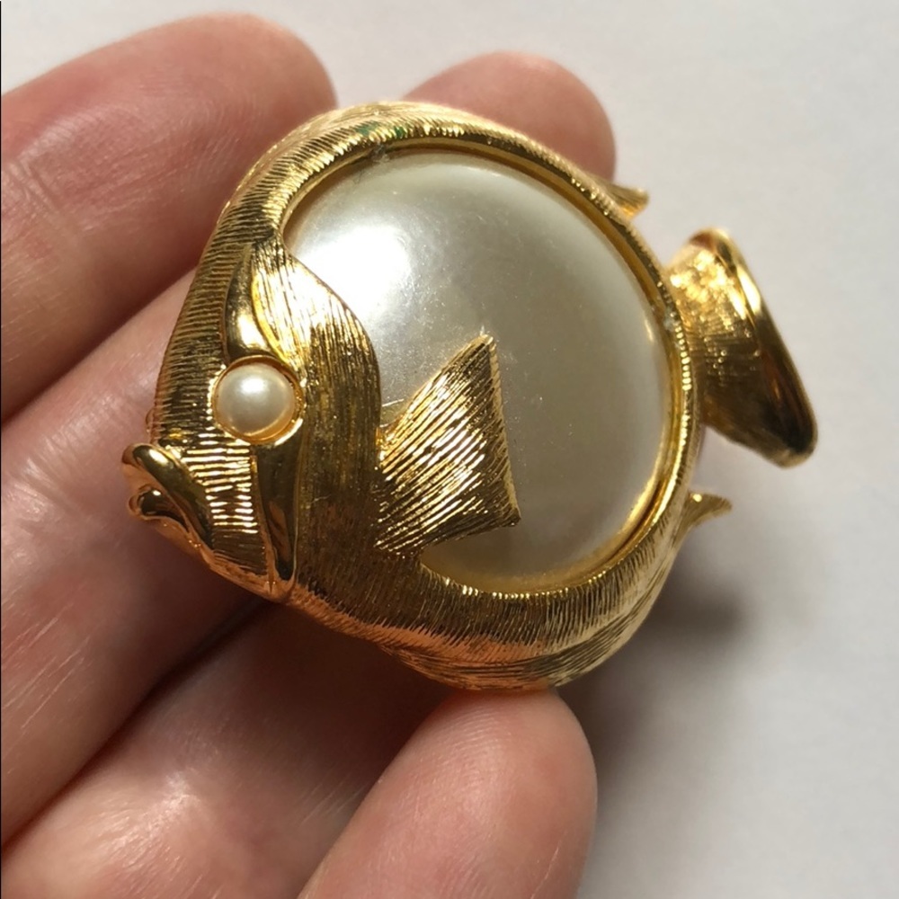 Fish shaped Brooch